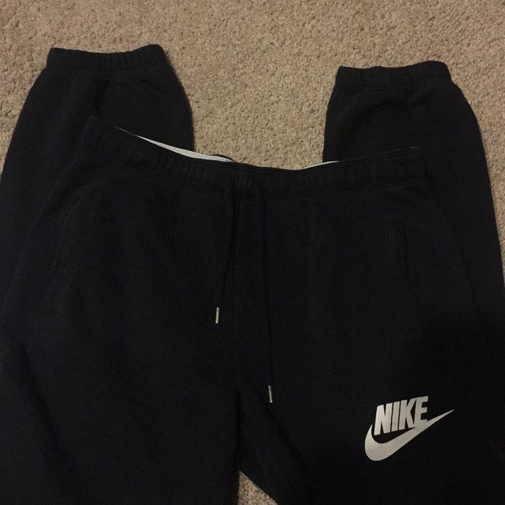 nike sweats